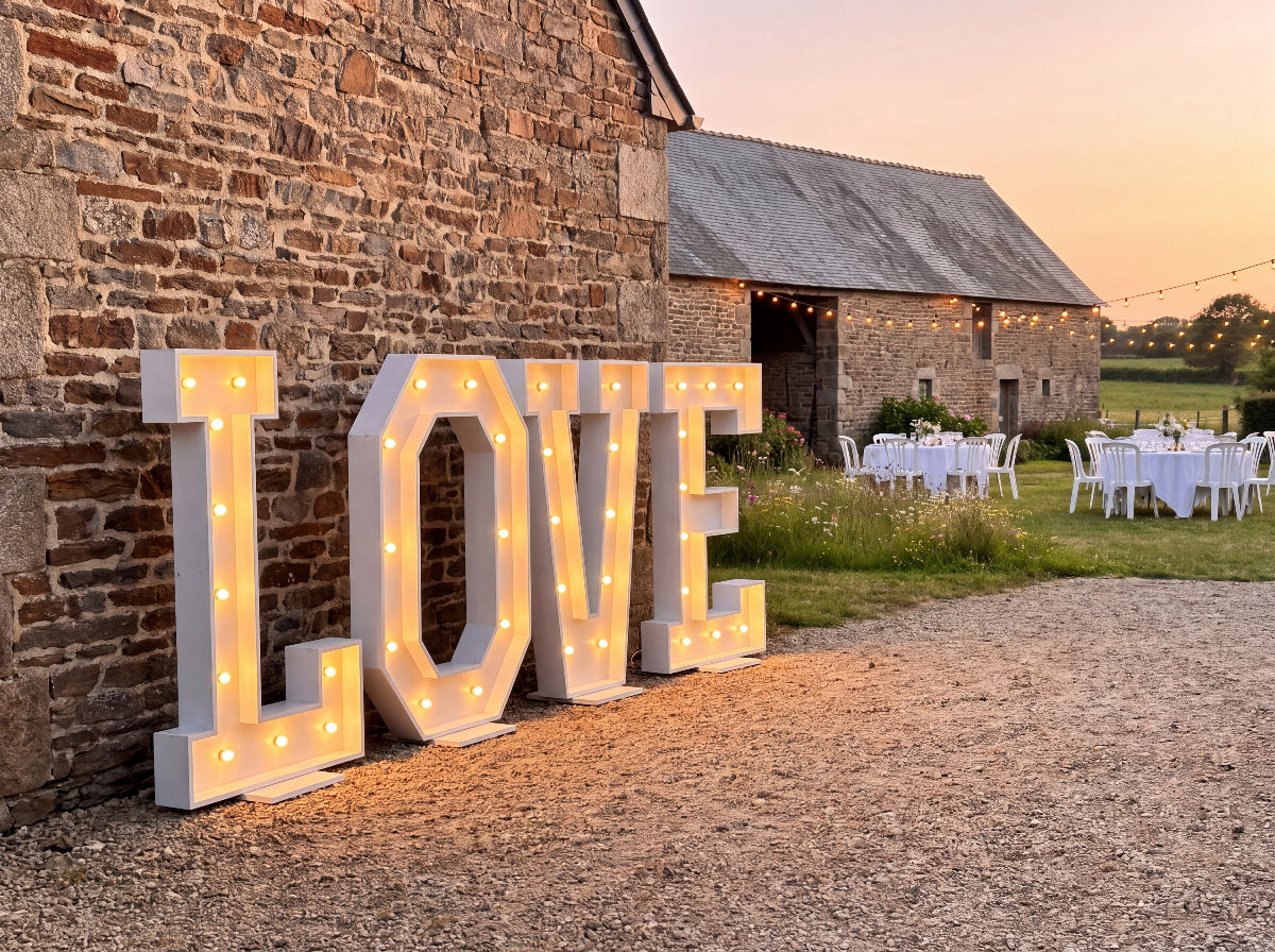 LOVE géant lumineux